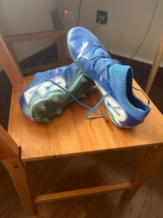 Botas Puma Ultra - Fútbol - Talla 45