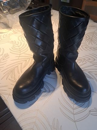 Stivali Donna Neri Intrecciati