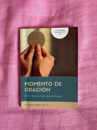 Libros variados sobre religión católica