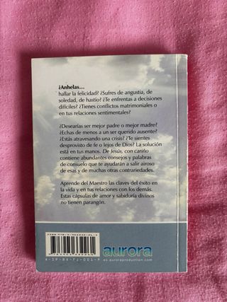 Libros variados sobre religión católica