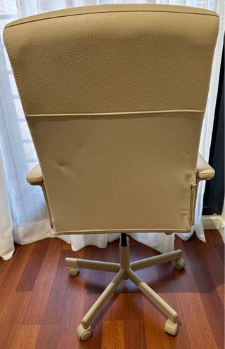 Silla oficina piel sintética beige