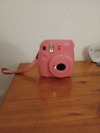 Instax mini 9 + funda + carrete
