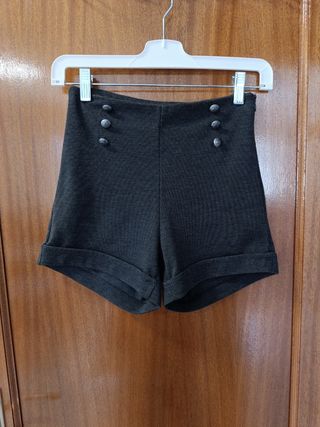 STRADIVARIUS Shorts grises mujer - tiro alto