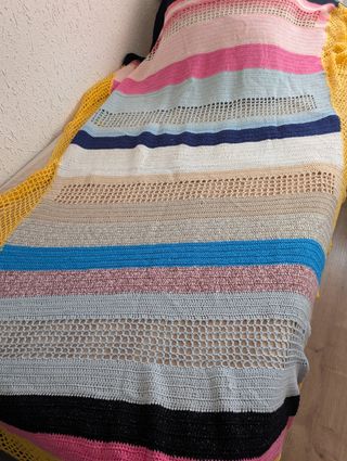 Cubrecama crochet multicolor