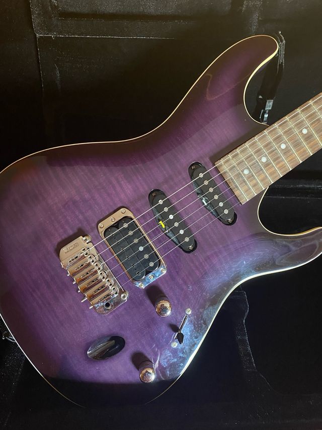 Guitarra Ibanez 260SA púrpura