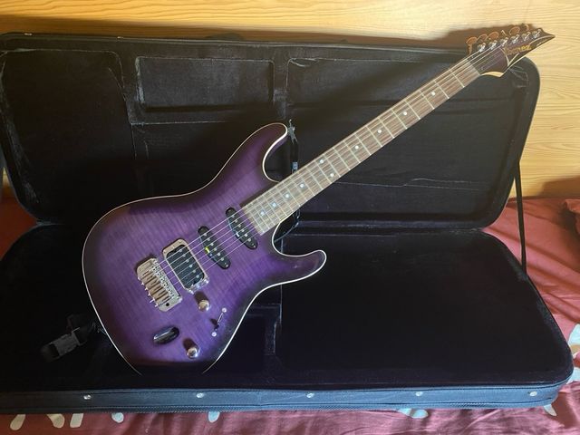 Guitarra Ibanez 260SA púrpura