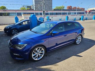SEAT Leon 2019 impoluto 