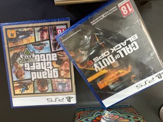 PS5 (PlayStation 5): GTA V + Call of Duty Black Op