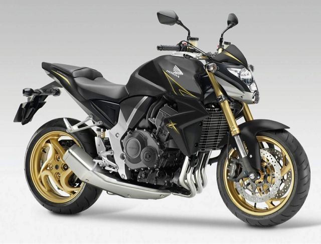 Honda CB1000R - Escapamento + Catalisador