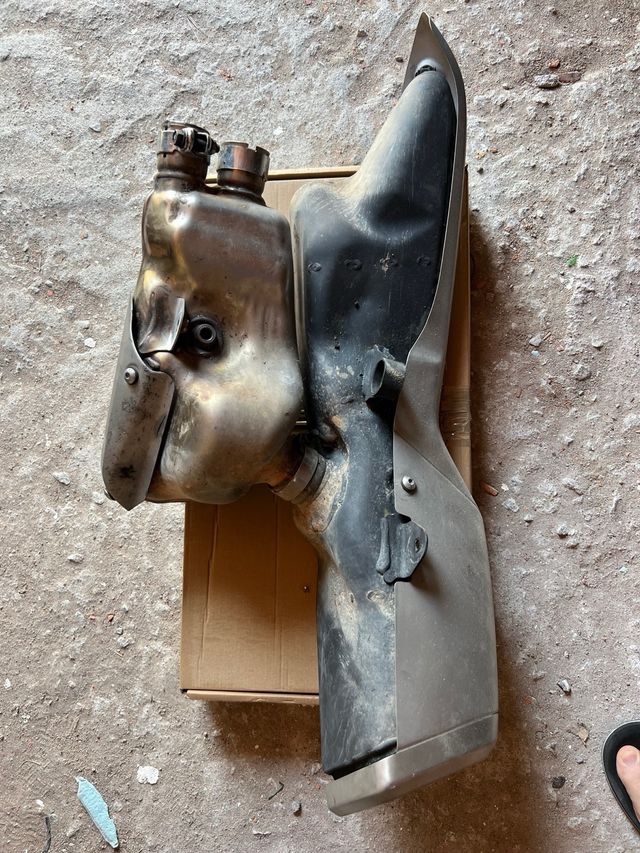 Honda CB1000R - Escapamento + Catalisador