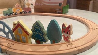 Tren de madera infantil - Juguetes educativos