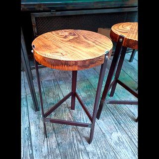 TABURETES - Madera & Hierro