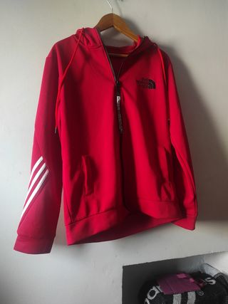 Sudadera The North Face roja