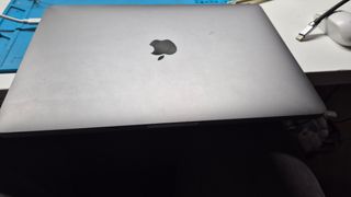 MacBook Pro 13" 2019 gray