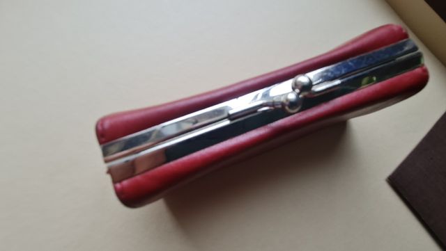 Portamonete rosso vintage