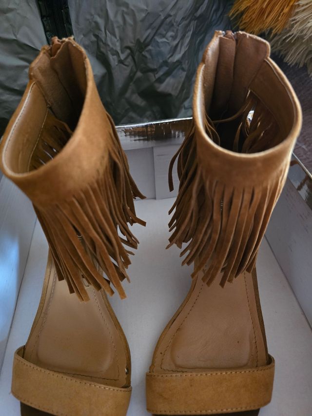 Zapatos tacón marrón | Sandalias