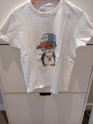 Camiseta vintage retro marca Vamvaki - Pingüino