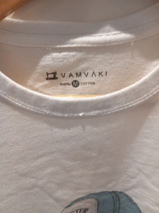 Camiseta vintage retro marca Vamvaki - Pingüino