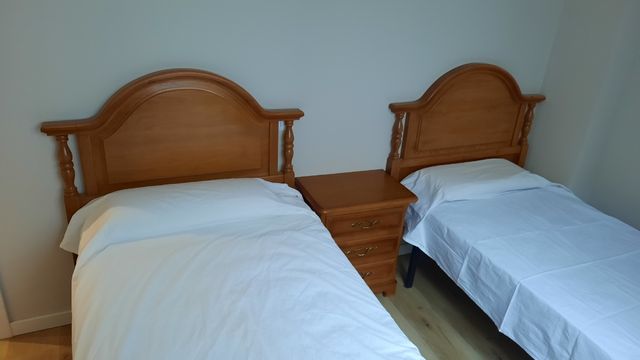 Muebles dormitorio doble madera maciza