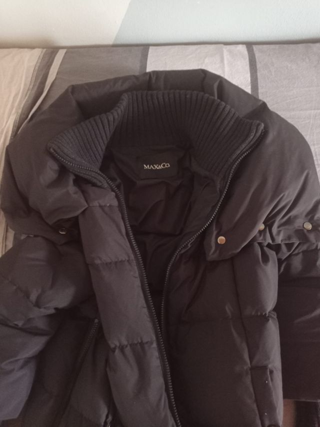 Giubbotto Max&Co nero. 