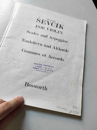 Ševčík: Escalas y arpegios violín