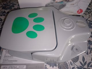 Fuente agua perro Zoofari