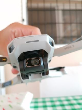 Dron DJI Mini 2 (sin mando)