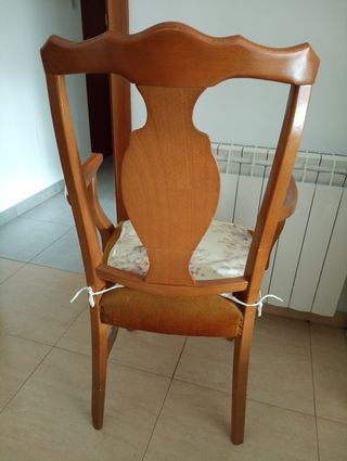 Dos Sillas madera estilo clásico