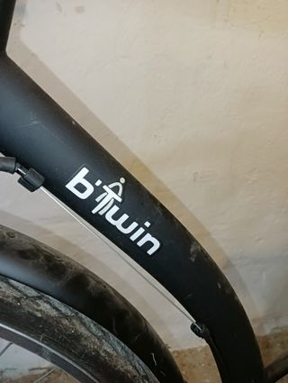 Bicicleta Btwin negra