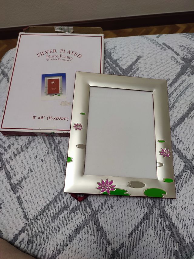 Marco de fotos plateado