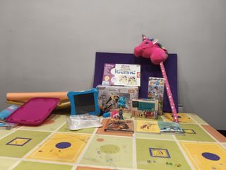 Lote juguetes y libros niños