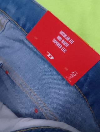 Pantalones Diesel regular fit 