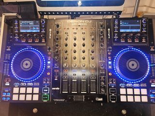 Denon DJ MCX8000