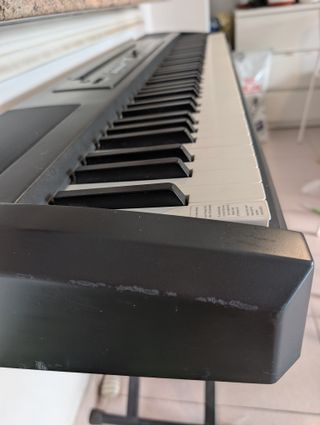 Piano digital Ringway RP25
