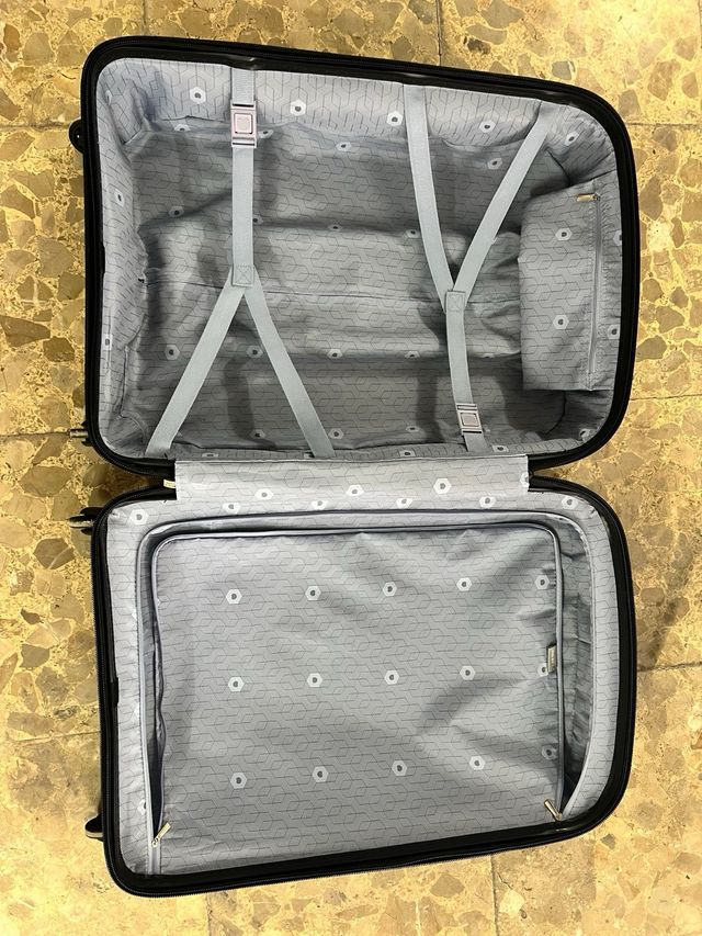 Maleta mediana negra 67-70cm