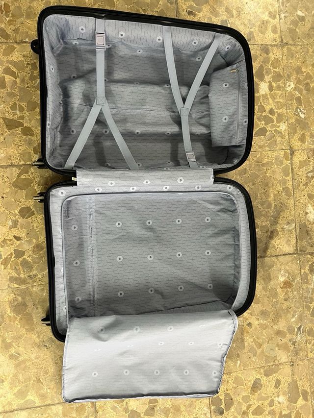 Maleta mediana negra 67-70cm