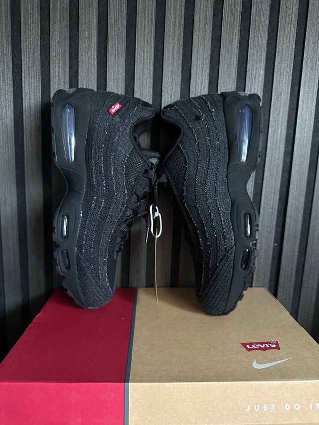 Nike Air Max 95 x Levi's Black