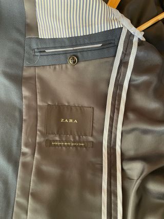 Traje azul hombre