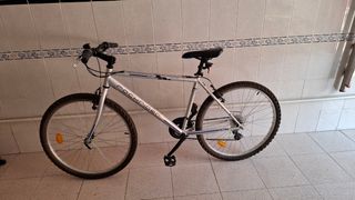 Bicicleta Rockrider montaña