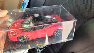 Ferrari 458 Italia 2009 1:24
