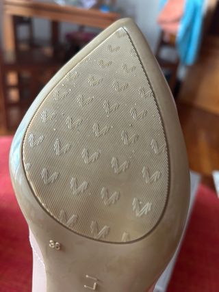 Stilettos Martinelli beige n°36 zapato tacón 