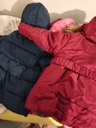 2 Giubbotti bambina invernali