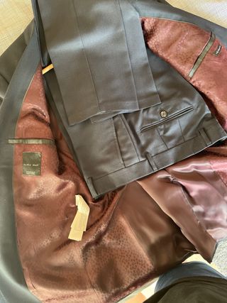 Traje Zara Man negro