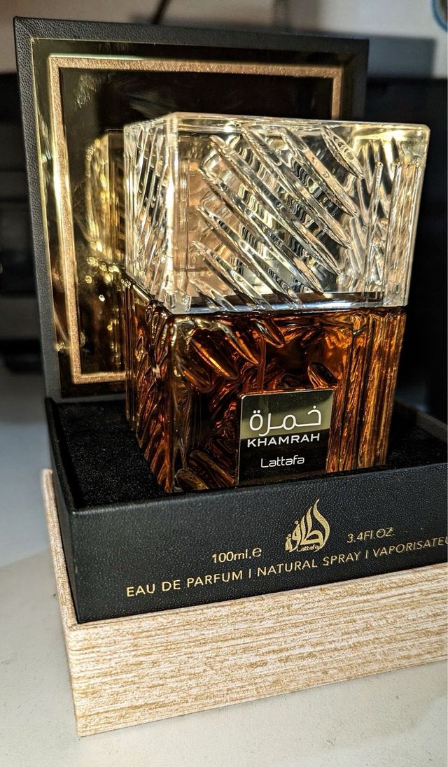 Khamrah de Lattafa Perfumes.
