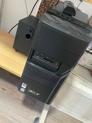 Ordenador de sobremesa Acer LG