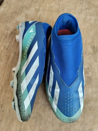 Botas Adidas 35