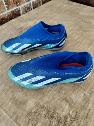 Botas Adidas 35