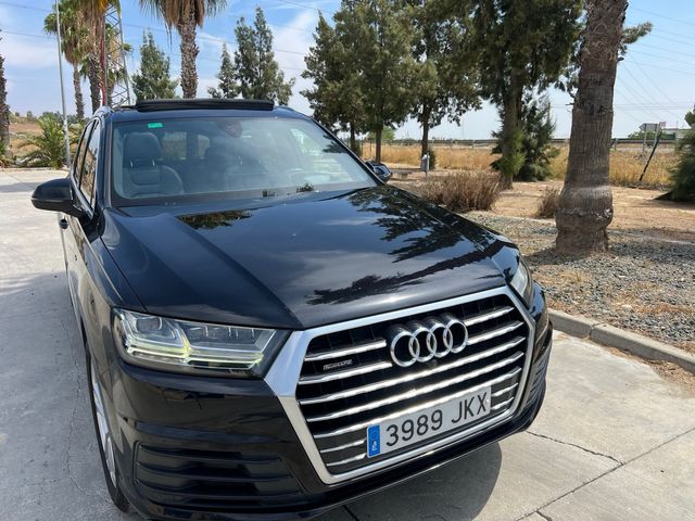 Audi Q7 2016