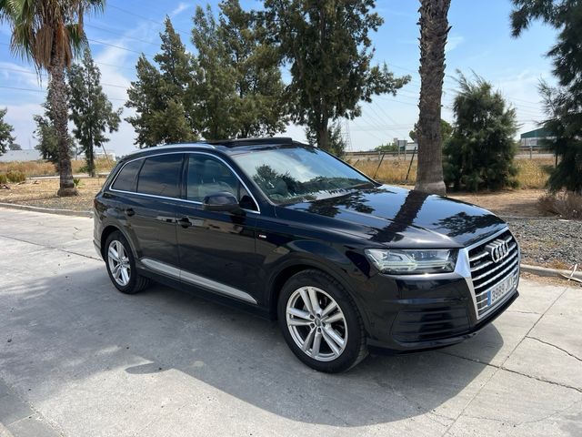 Audi Q7 2016