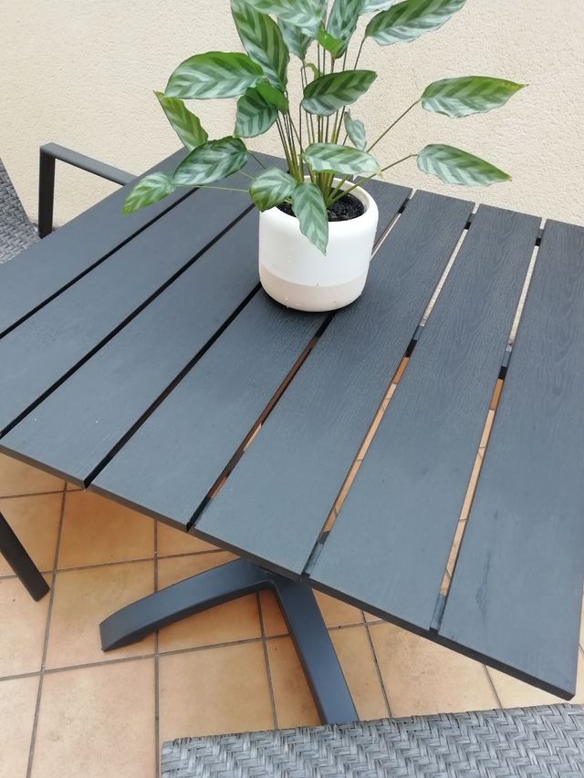 Mesa+2 sillas exterior - gris oscuro